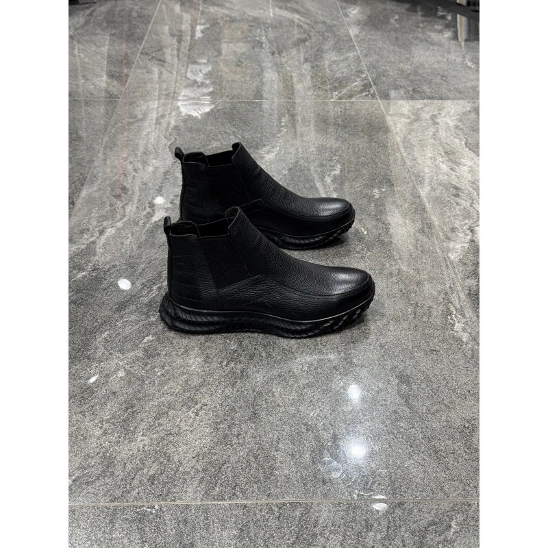 Chelsea Siyah Deri Detaylı Desen Tabanlı Bot