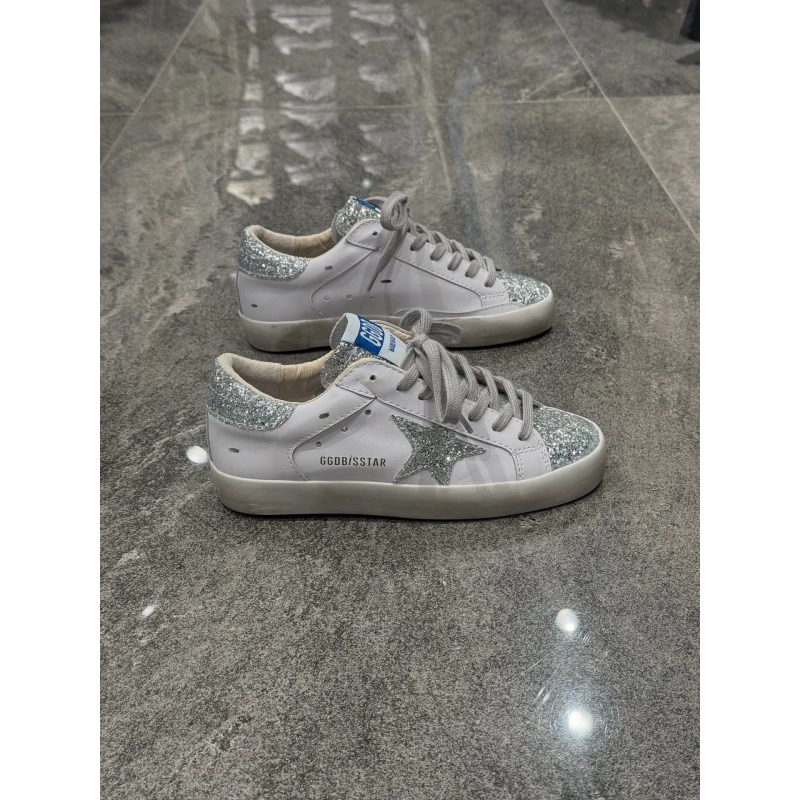 Golden Goose Beyaz Simli Yıldız Topuk Detaylı