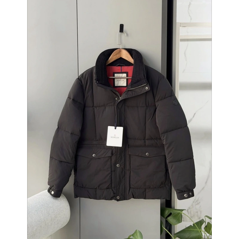 Moncler Siyah Şişme Mont