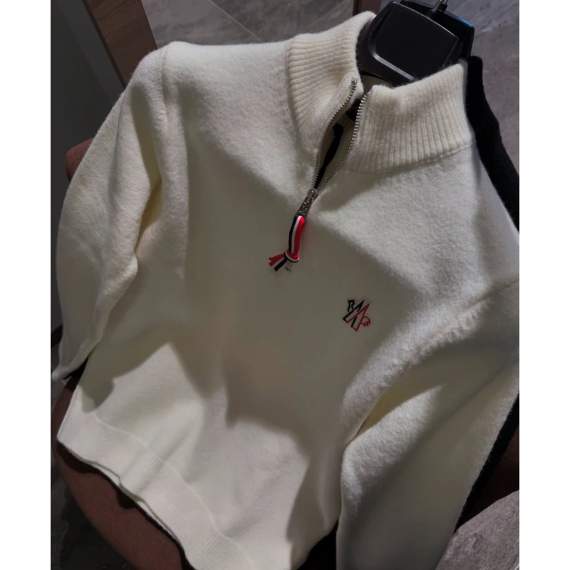 Moncler Yarım Fermuarlı Krem Triko Kazak