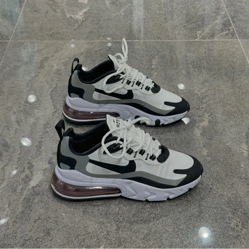 Nike Air 270 React Oreo