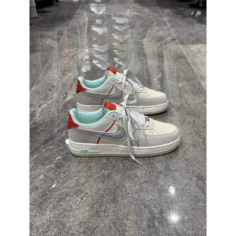 Nike Air Force 1 LV8 GS Ivory Pıcante Red