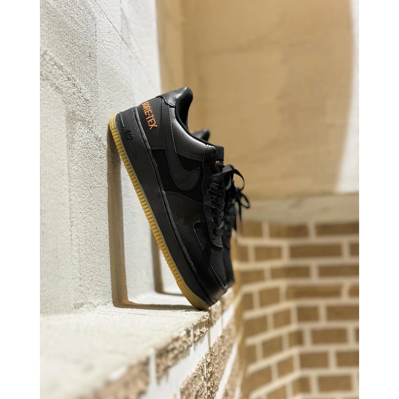 Nıke Air Goretex Siyah Detaylı