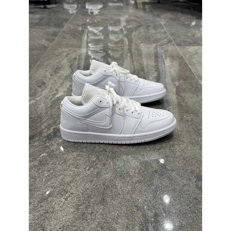 Nıke Air Jordan 1 Low Beyaz Detaylı