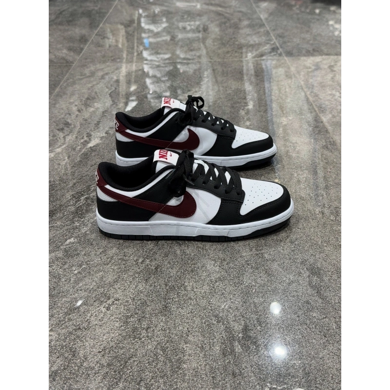 Nıke Dunk Siyah Bordo Detaylı Spor Ayakkabı