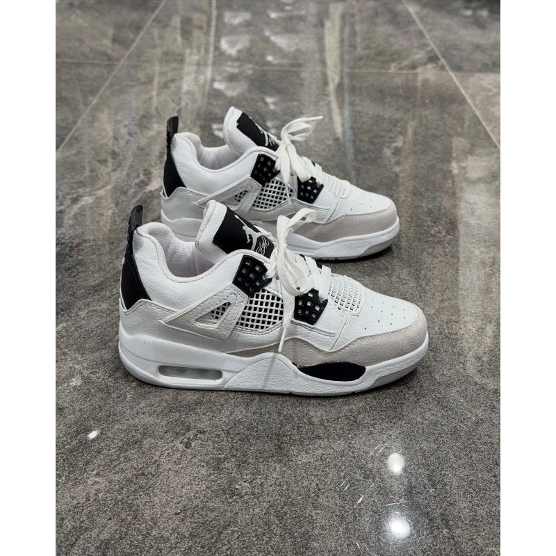 Nike Jordan 4 Beyaz Siyah