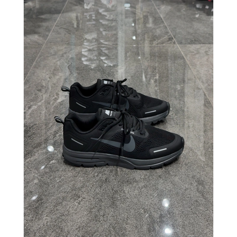 Nike Shield Siyah Spor Ayakkabı