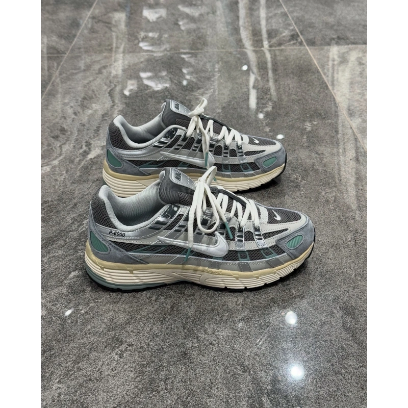 Nike Sportswear P-6000 Gri Beyaz Detaylı