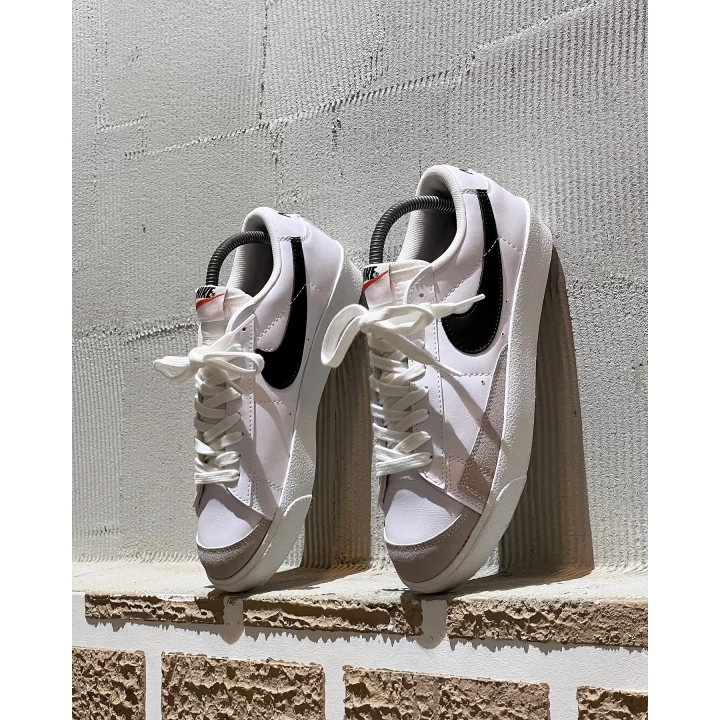 Nıke Blazer Low Beyaz--Siyah