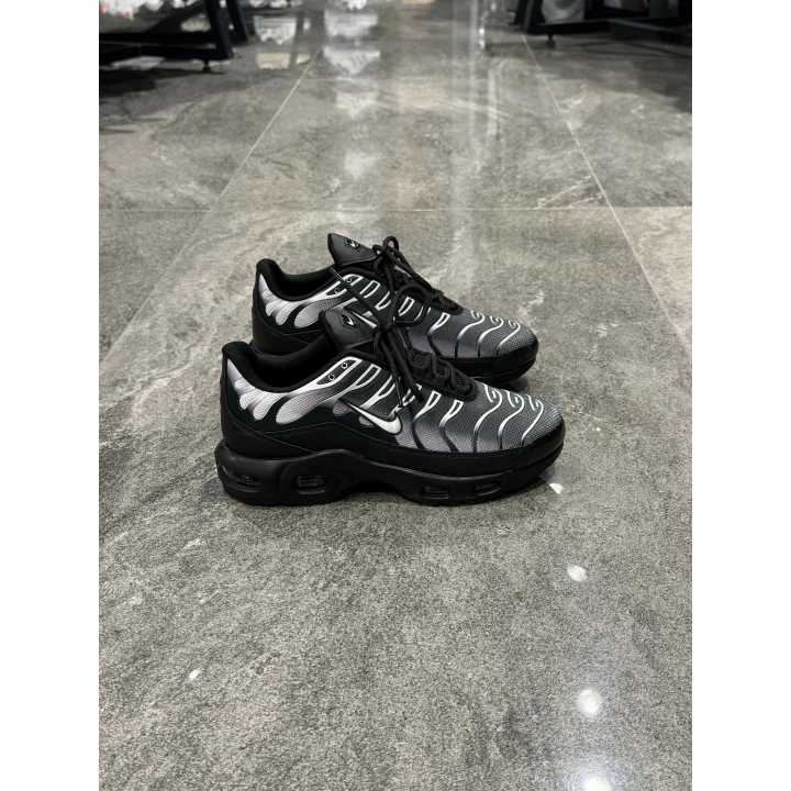 Nıke Air Max Plus TN Siyah Duman Gri Spor Ayakkabı