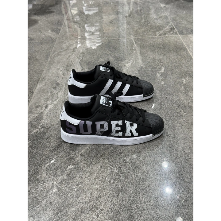 Adidas Süperstar Graphic Detaylı Siyah Beyaz Spor Ayakkabı