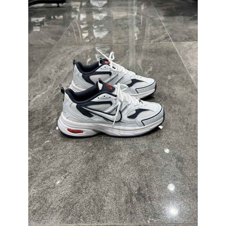 Nıke Lnitiator Beyaz Lacivert Kırmızı Detaylı Spor Ayakkabı