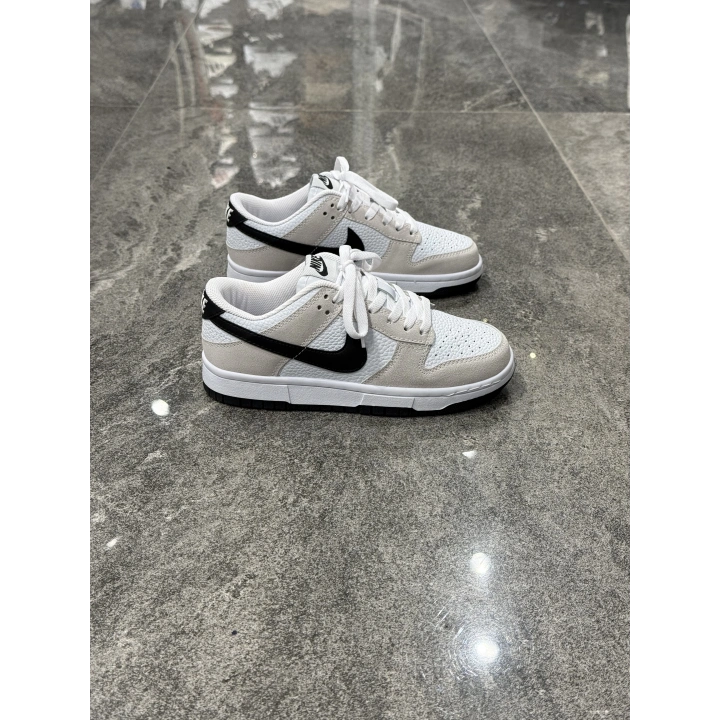 Nike Dunk Low SB Beyaz Siyah Detaylı Spor Ayakkabı