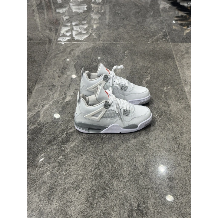 Air Jordan 4 White Grey Sneaker