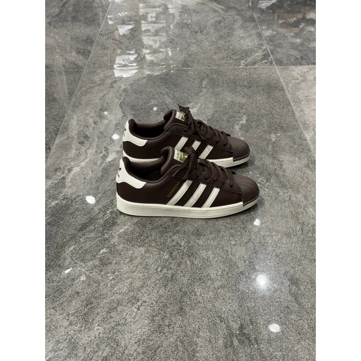 Adidas Süperstar Kahve Beyaz Detaylı Spor Ayakkabı