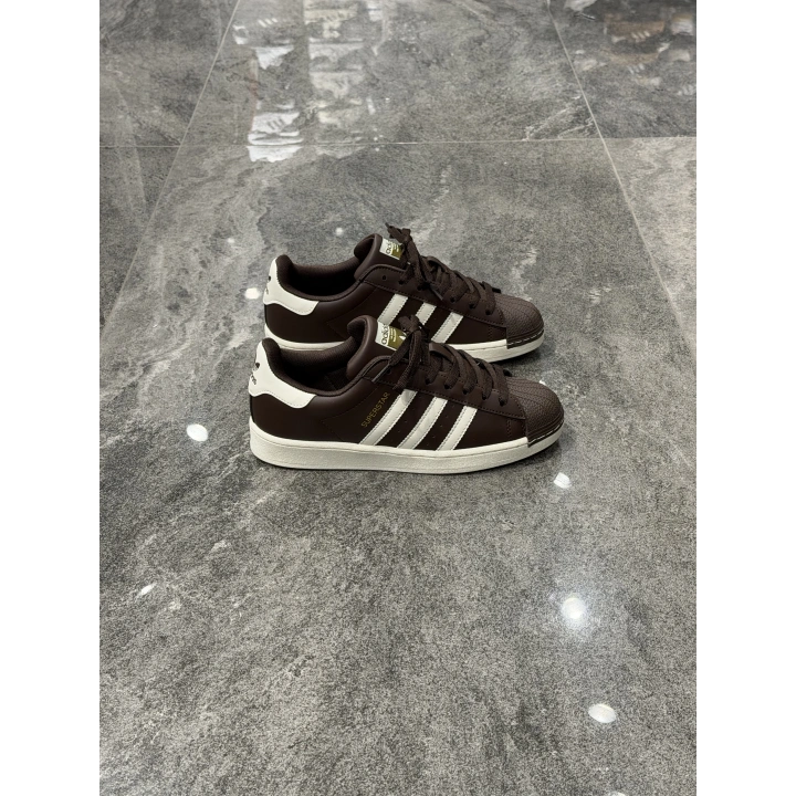 Adidas Süperstar Kahve Beyaz Detaylı Spor Ayakkabı