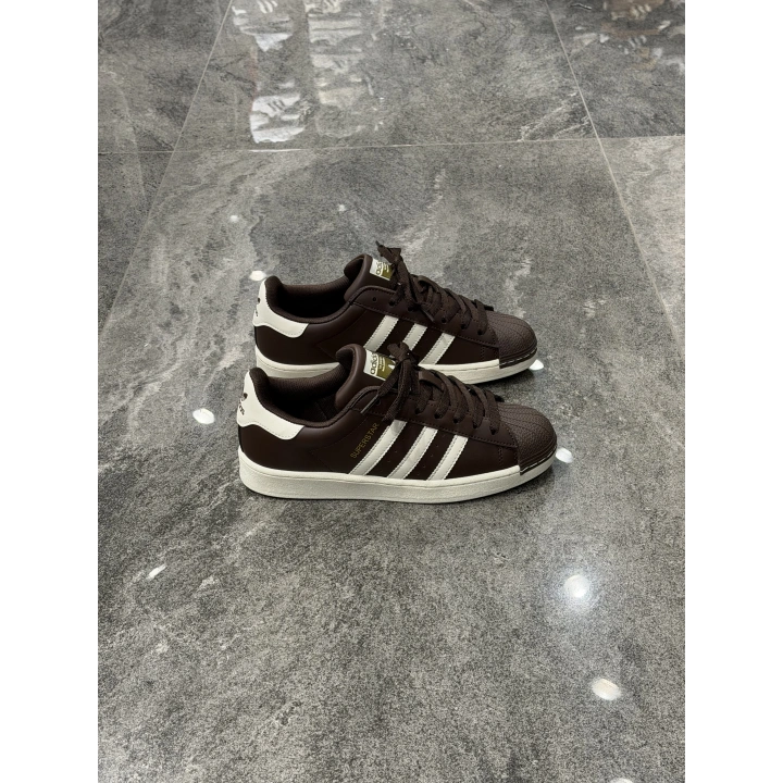 Adidas Süperstar Kahve Beyaz Detaylı Spor Ayakkabı