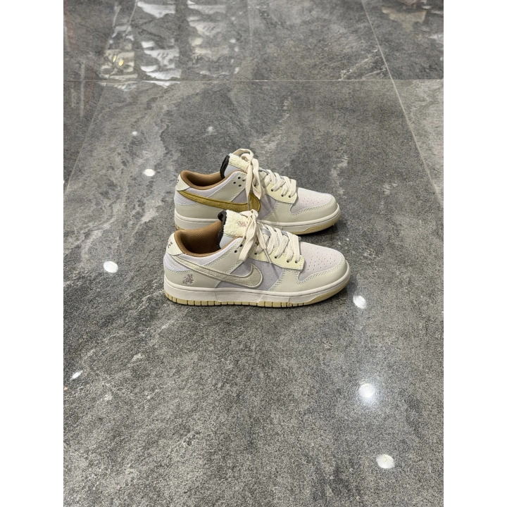 Nıke Dunk Low Krem Gold Swoosh