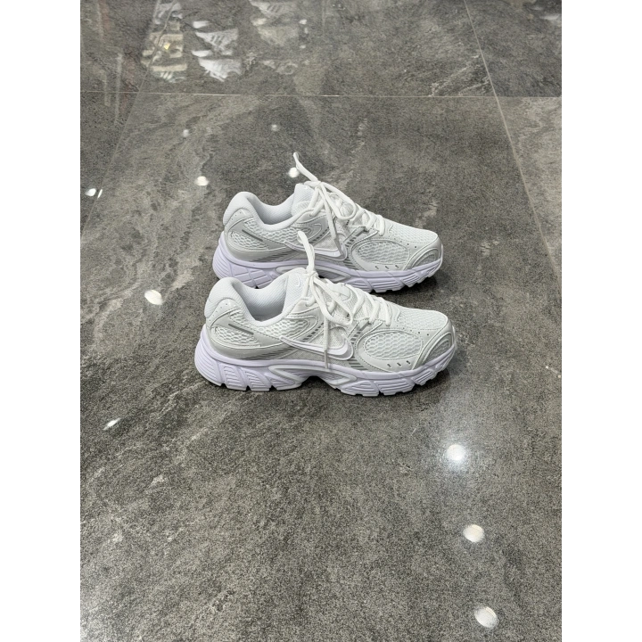 Nıke Zoom Vomero 5 Beyaz Beyaz Spor Ayakkabı