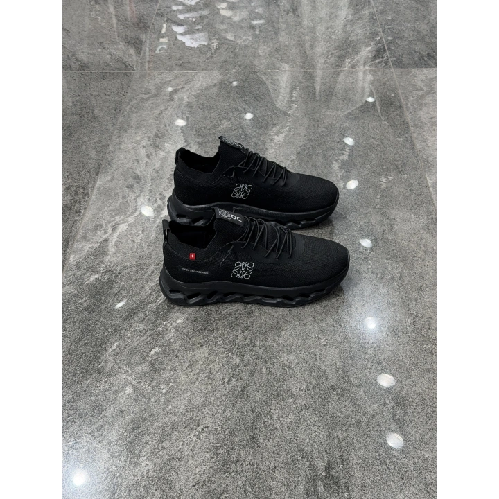 Loewe X On Running Siyah Siyah Bez Detaylı Spor Ayakkabı