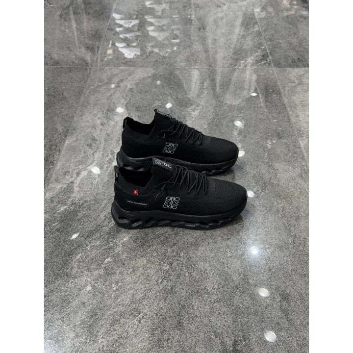 Loewe X On Running Siyah Siyah Bez Detaylı Spor Ayakkabı