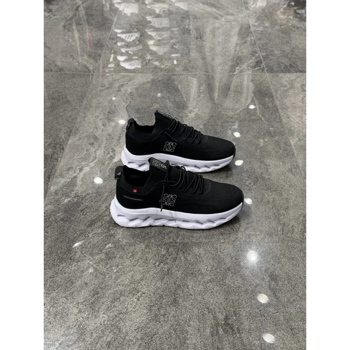 Loewe X On Running Siyah Beyaz Bez Detaylı Spor Ayakkabı