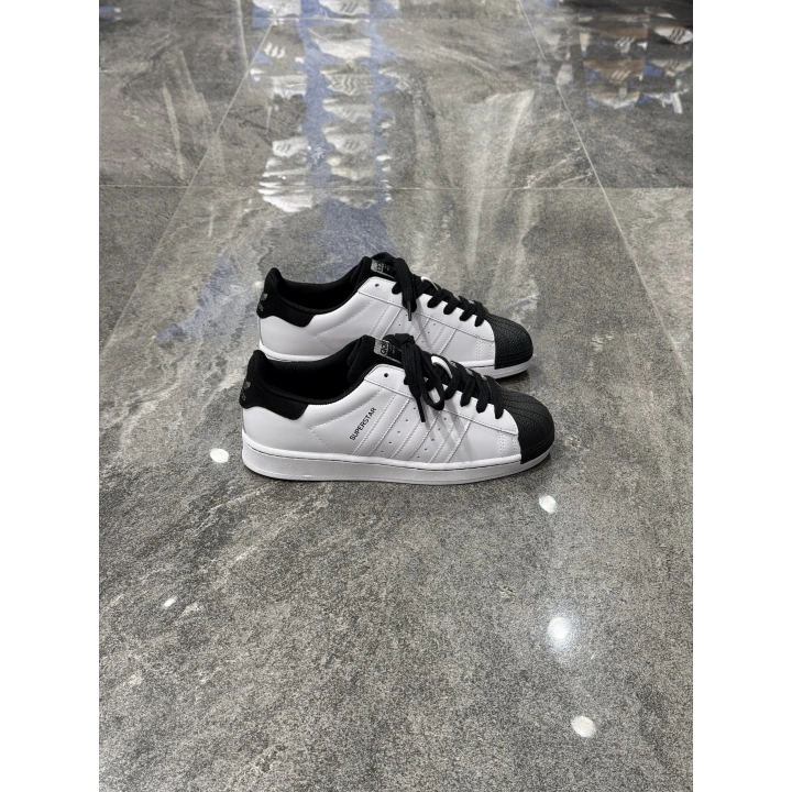 Adidas Süperstar Beyaz Siyah Şapka