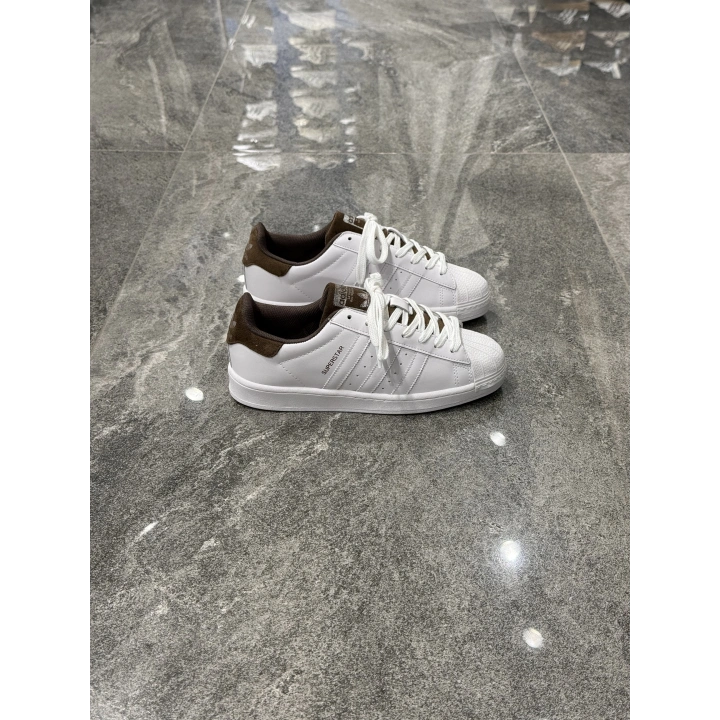 Adidas Süperstar Beyaz Kahve Topuk Detaylı Spor Ayakkabı