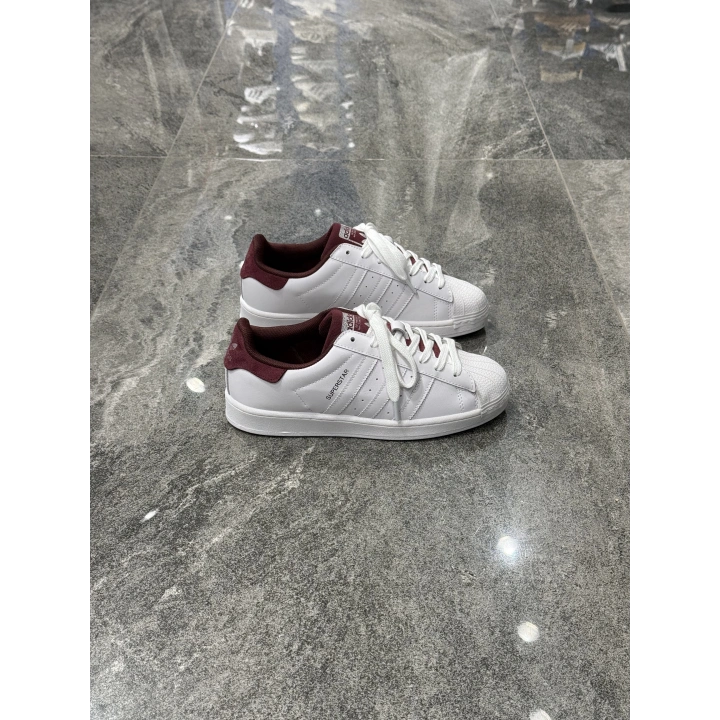 Adidas Süperstar Beyaz Bordo Topuk Detaylı Spor Ayakkabı