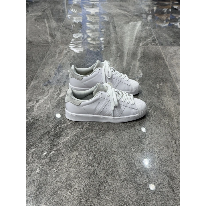 Adidas Süperstar Beyaz Açık Gri Topuk Detaylı Spor Ayakkabı