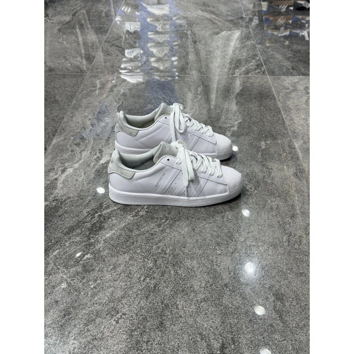Adidas Süperstar Beyaz Açık Gri Topuk Detaylı Spor Ayakkabı