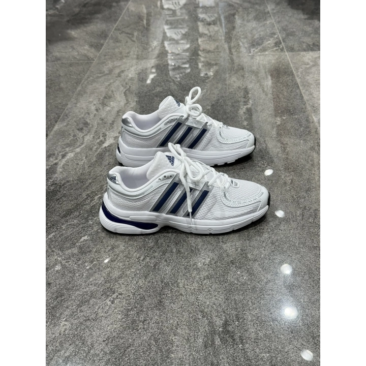 Adidas Adiprene Beyaz Lacivert Detaylı