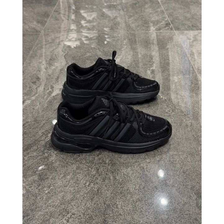 Adidas Adiprene Siyah Siyah Detaylı Spor Ayakkabı