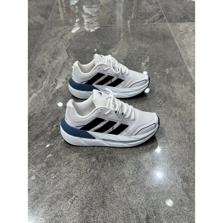 Adidas Adistar CS Beyaz Siyah Mavi Topuk