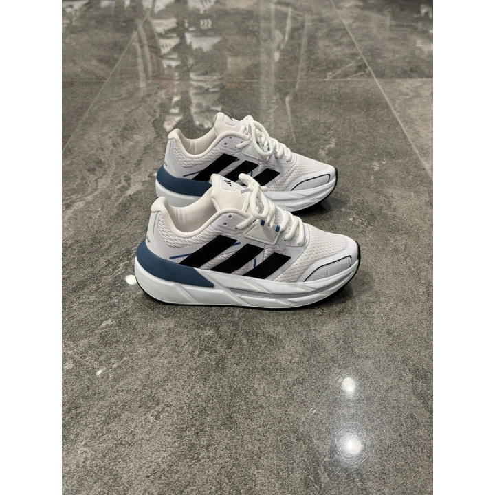 Adidas Adistar CS Beyaz Siyah Mavi Topuk