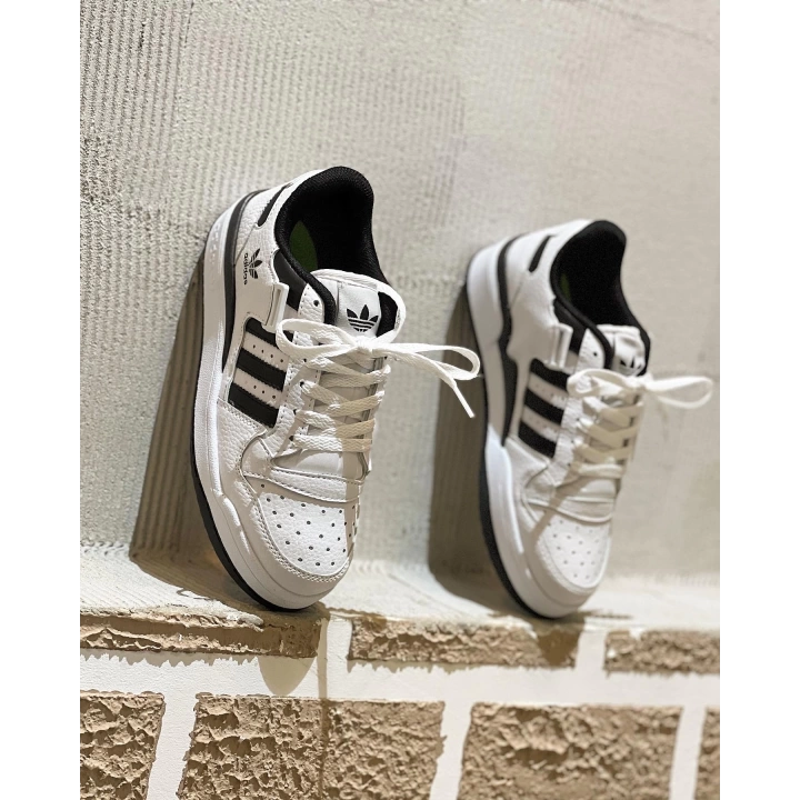 Adidas Forum Low Beyaz Siyah Detaylı