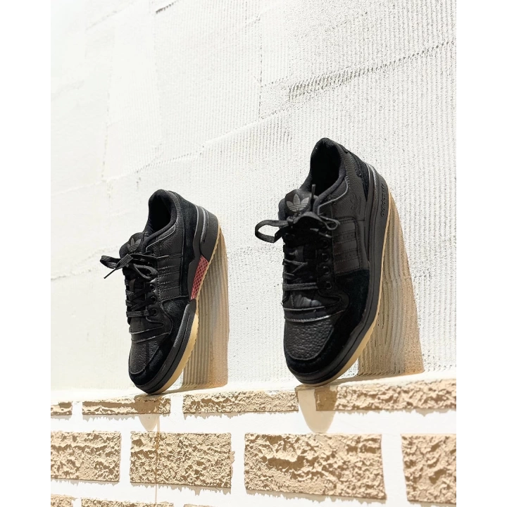 Adidas Forum Low SiyahTaba Detaylı