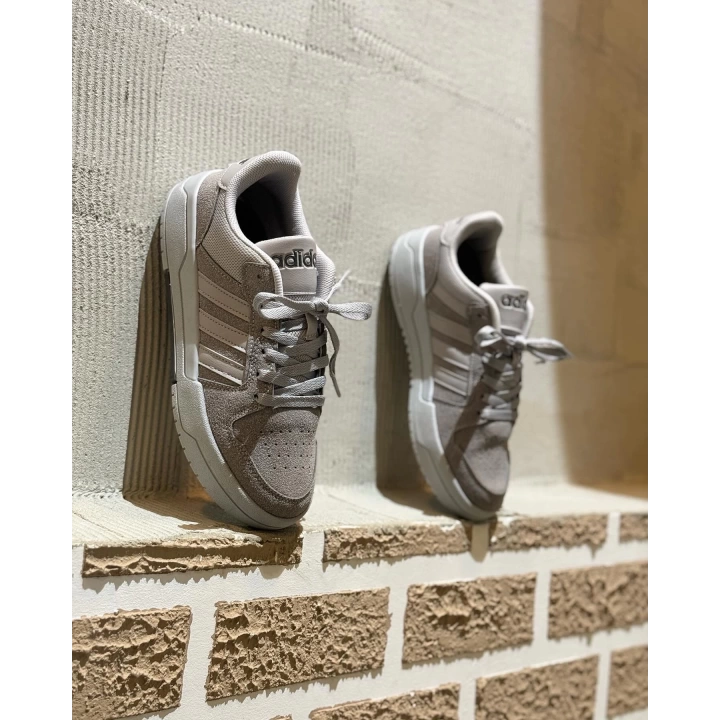 Adidas Hoops koyu Gri Detaylı