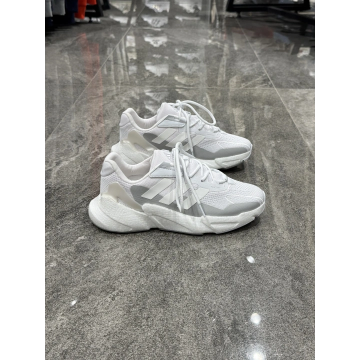 Adidas Jetboost Beyaz Beyaz Detaylı