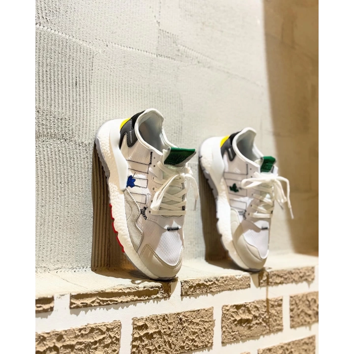 Adidas Jogger Beyaz Topuk Sarı Detaylı