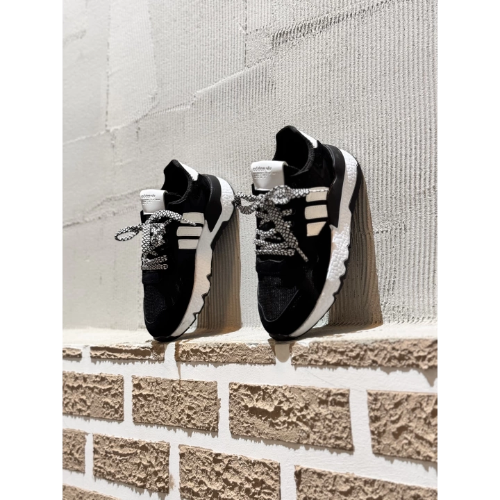 Adidas Jogger Siyah Beyaz Bağcık Desenli