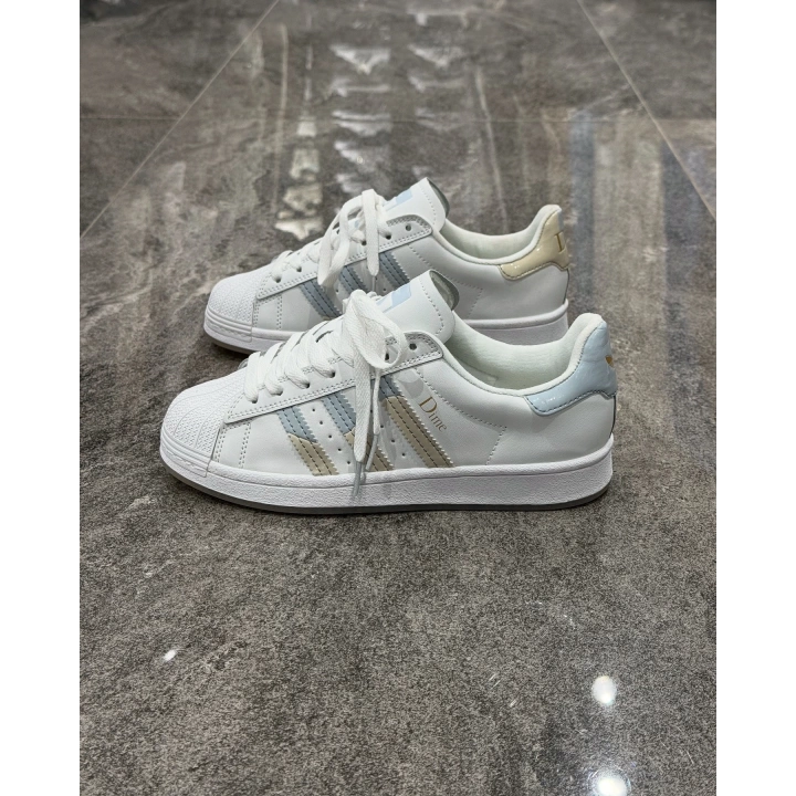 Adidas Süperstar Beyaz Dime Renk Detaylı Spor Ayakkabı