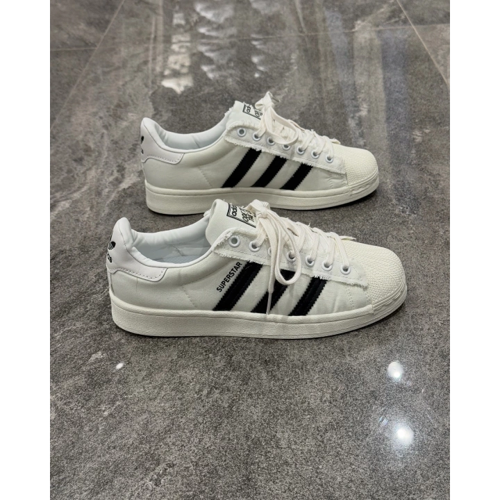 Adidas Süperstar Beyaz Siyah Paraşüt Bez Detaylı Spor Ayakkabı