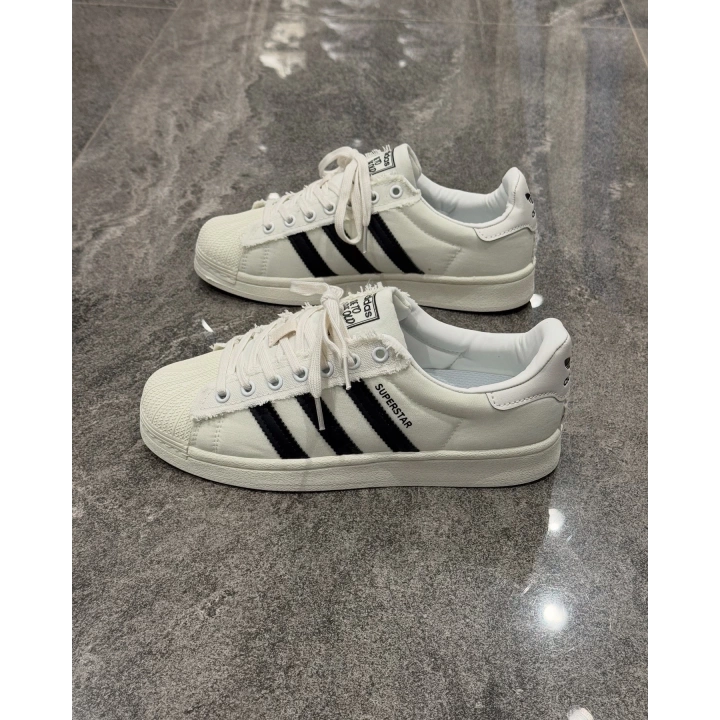 Adidas Süperstar Beyaz Siyah Paraşüt Bez Detaylı Spor Ayakkabı
