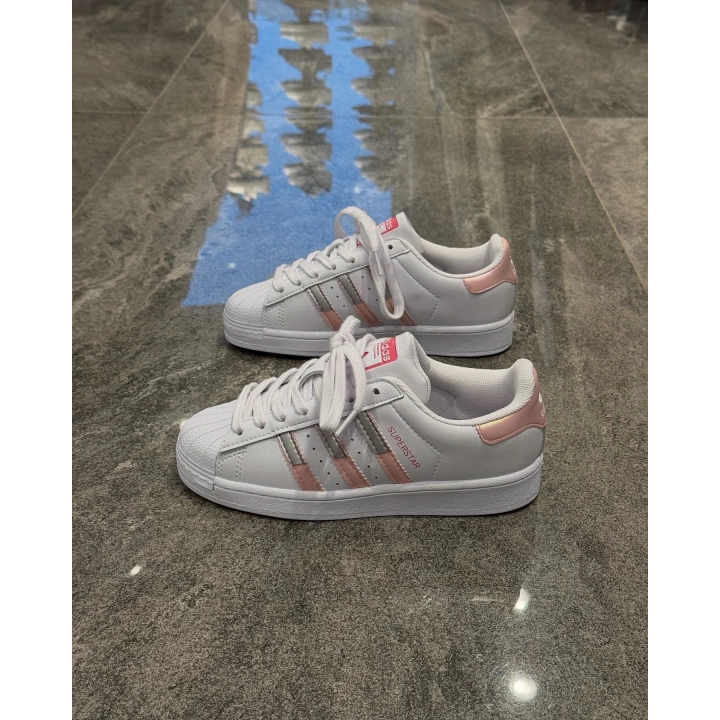 Adidas Süperstar Çift Logo Beyaz Pudra Detaylı