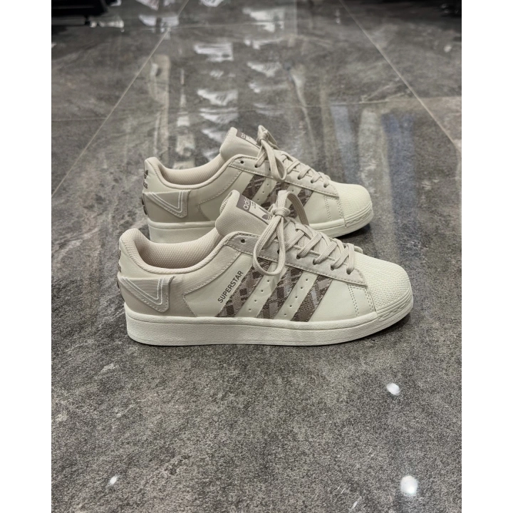Adidas Süperstar Kahve Beyaz Düğme Detaylı