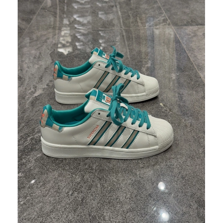 Adidas Süperstar Pride RM Detaylı Spor Ayakkabı