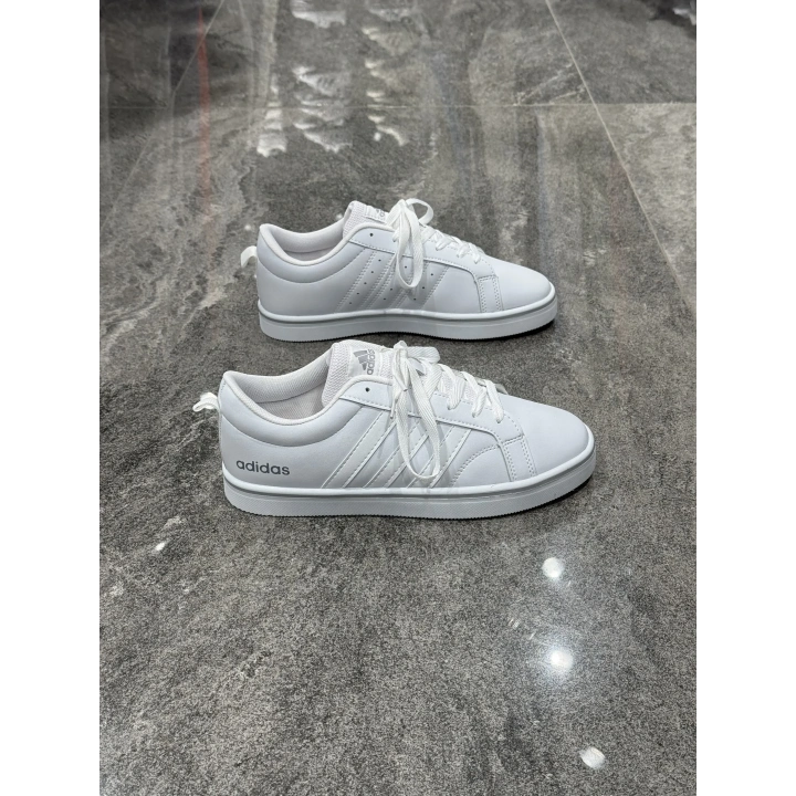 Adidas V2 Pace 2.0 Beyaz Detaylı
