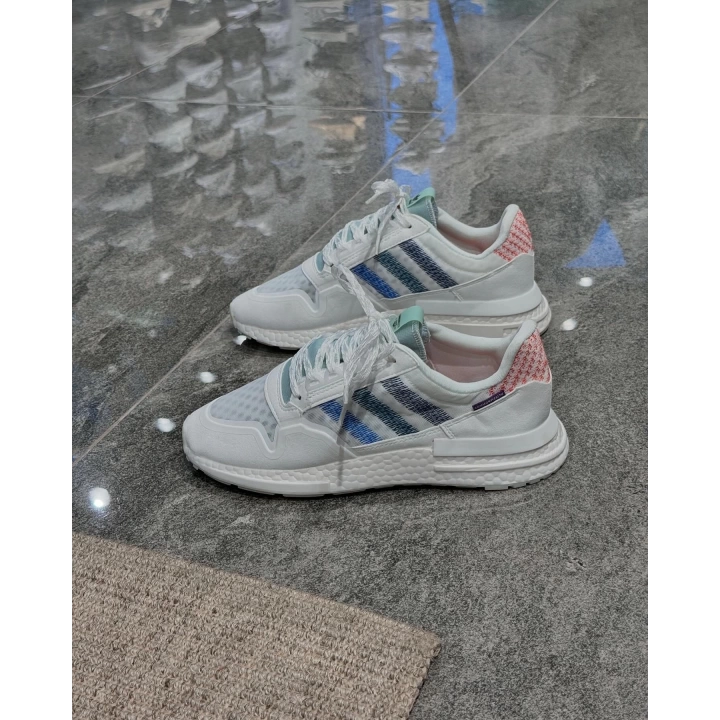 Adidas Zx 500 RM Beyaz Renk Detaylı