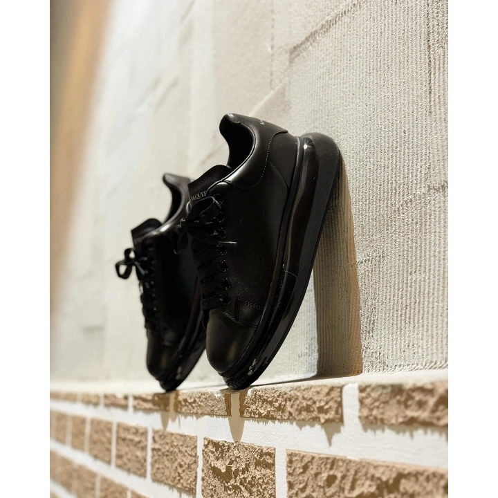 Alexander McQueen Siyah Air Taban